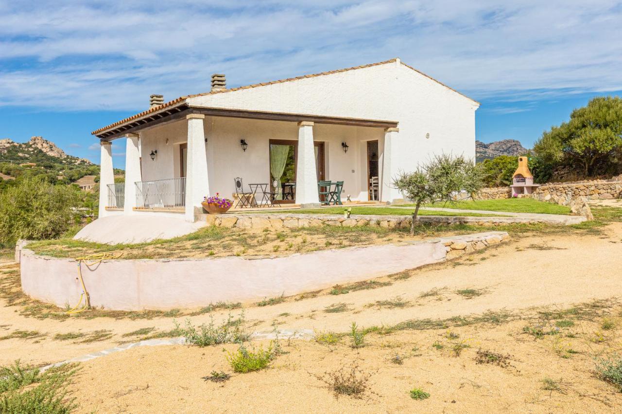 Villa Tomaso Arzachena Eksteriør billede